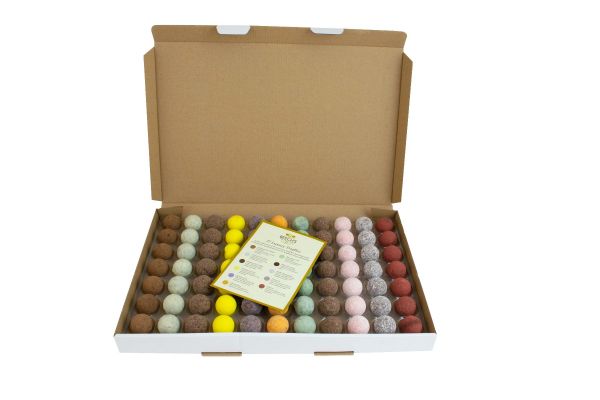 Truffle Collection 77pc 924g x 1