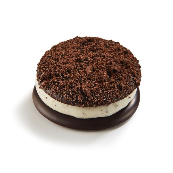 Black Cookie Macaron - Straciatella creme + black cookie crunch x 1kg (+/- 58 pcs)