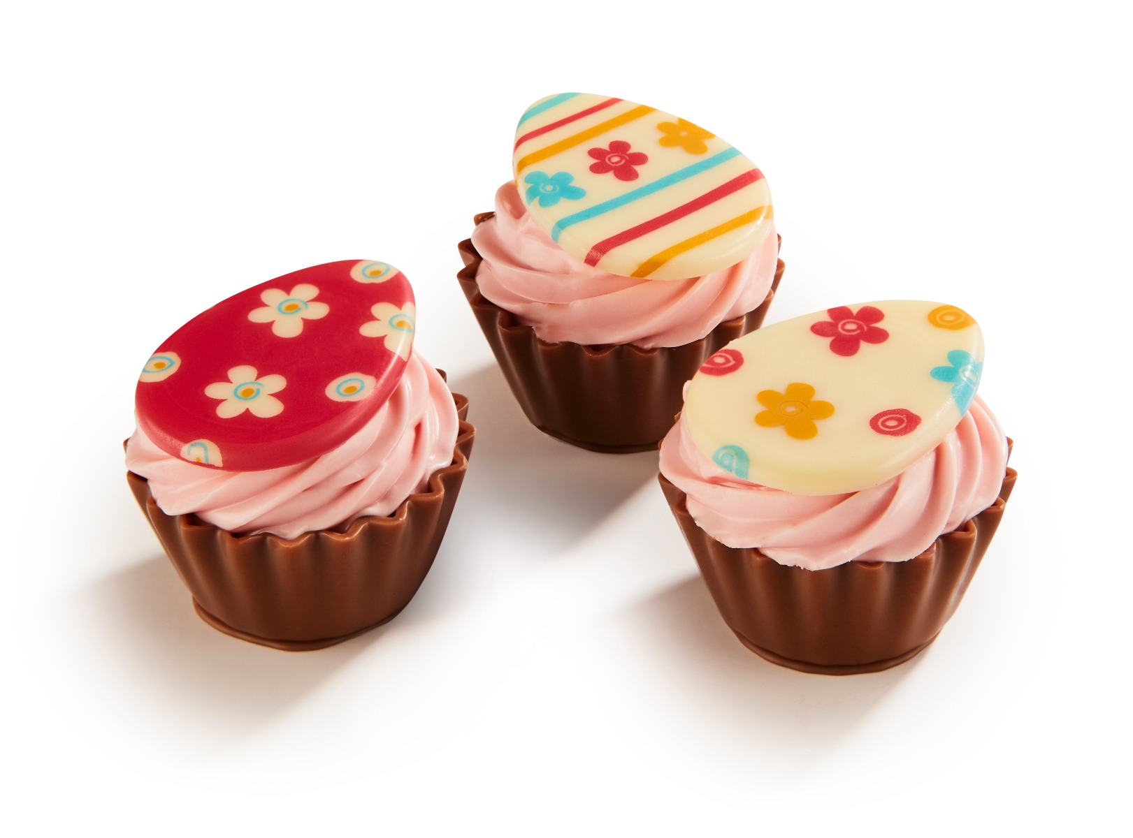 Easter Egg Cupcake with strawberry filling (mixed transfer) x 1.8kg (21,2g +/-86 pcs)